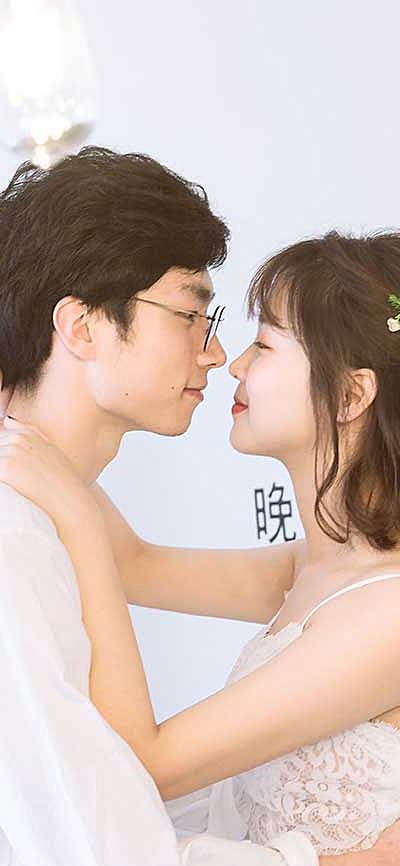 婚纱摄影婚庆客照展示可延长拼图