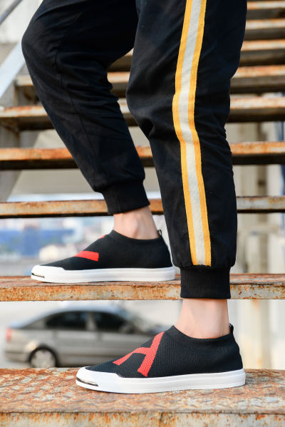 LHT_B_休闲鞋_灰红_18P_DSC_1132