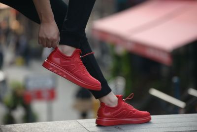 LHT_C_运动鞋_红黑_28P_DSC_0344