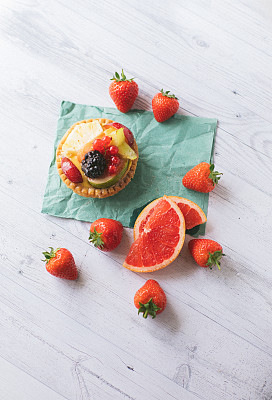 Mixed fruits cake