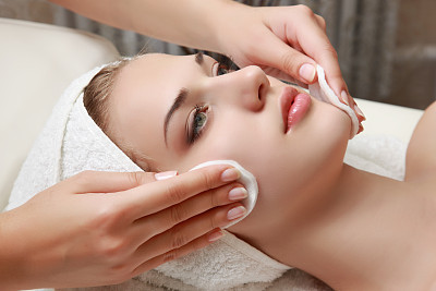 facial treatment