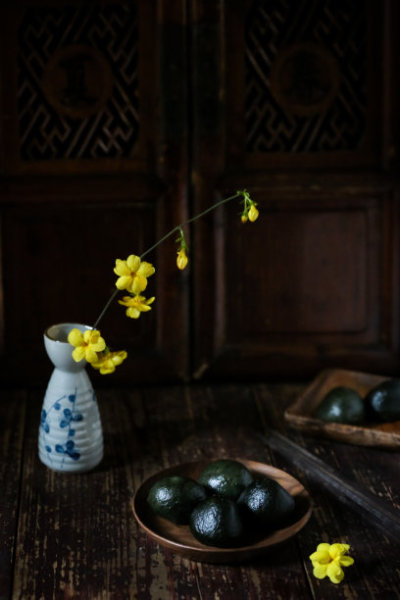 chinese green rice ball in Qingming Festival