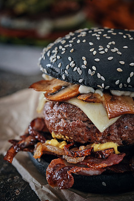 Black Burger Buns with Beef Pattie, Cheese, Bacon and Mushrooms