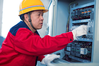 Electronics engineer