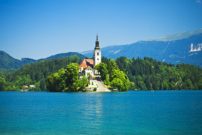 beautiful bled