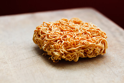 Instant noodles