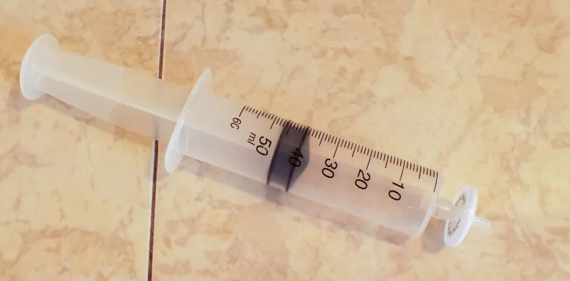 美 黄色 药房 注射器 卷尺 健美身材 生长 注射 瘦身图片素材下载 稿定素材