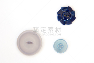 灰色,蓝色,塑胶,按钮,三个物体,转动的风车,模塑,个人随身用品,圆形,水平画幅