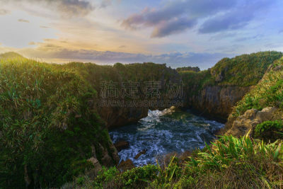 薄饼岩,punakaiki,呼吸孔,新西兰南岛,新西兰,自然美,塔斯曼海,水,天空,美