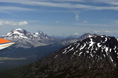 窗户,充满的,断顶山,独汉山,三姐妹山,卡斯基德山脉,俄勒冈州,俄勒冈郡,水平画幅,无人
