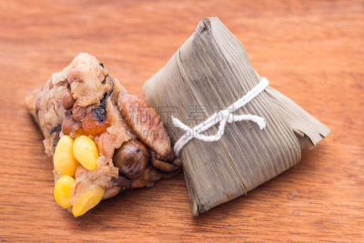 粽子,饺子,印度香米,木制,两个物体,米饺子,月蚀,点心,褐色,水平画幅