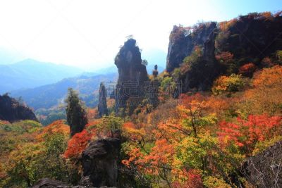 峭壁,秋天,颜色,里山,水平画幅,林区,无人,户外,石头,山