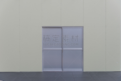 街道,人行道,门,围墙,仓库,水平画幅,夜晚,无人,摩托车后座,空的