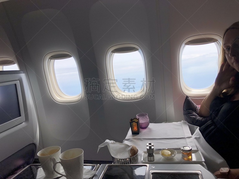 商务旅行,女人,飞机,清新,果汁,现代,饮料,商务,机票,头等舱