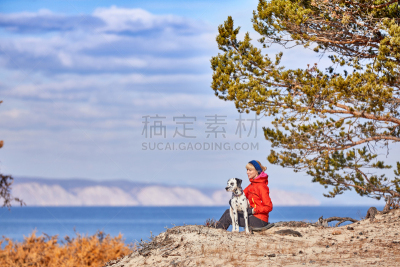 乌云,狗,海岸线,公亩,女孩,贝加尔湖,硬结山口,百老汇,水平画幅,无人