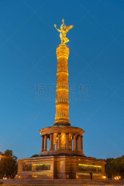 胜利纪念柱凯旋柱,柏林,垂直画幅,天空,夜晚,无人,曙暮光,女神,国际著名景点,高处