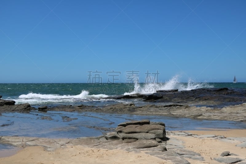 阳光海港,澳大利亚,昆士兰州,夏天,水,天空,水平画幅,半蹼鸻,海岸地形,户外