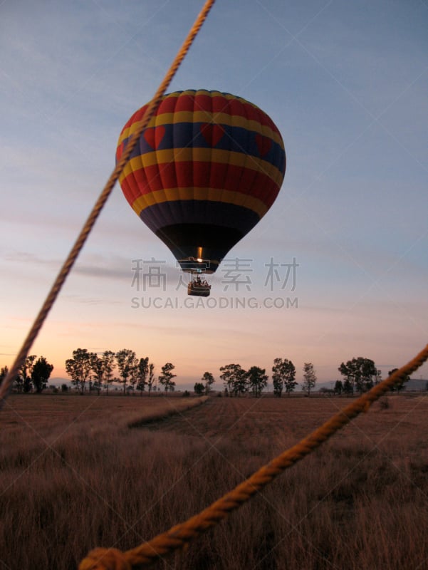 热气球,热,机票,垂直画幅,天空,留白,缓慢的,古典式,早晨,户外