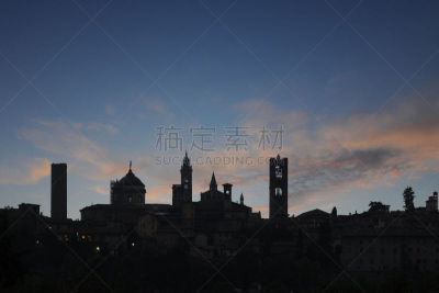 贝加莫,建筑结构,城镇,钟塔,长方形会堂,图像,中世纪时代,伦巴第大区,圆顶建筑,无人