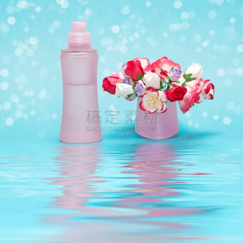 仅一朵花 清新 香水 香水瓶 瓶盖 水 美 芳香的 美人 玻璃图片素材下载 稿定素材