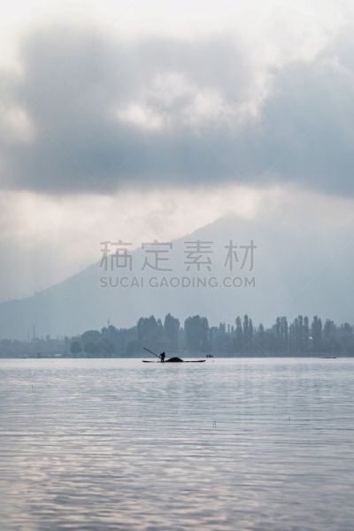 极简构图,小艇,达尔湖,清新,云,黄昏,树荫,船,小的,湖