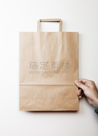 纸袋,轻蔑的,正下方视角,垂直画幅,纸板,饮料,模板,成年的,循环利用