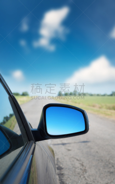 汽车,在活动中,汽车视镜,汽车赛道,垂直画幅,天空,车轮,陆用车,交通,透视图