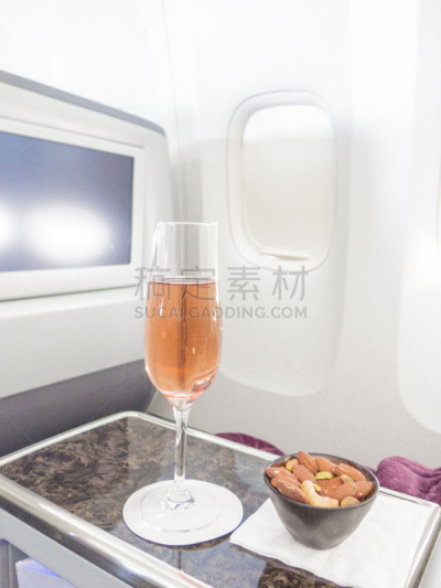 头等舱,客舱,商务旅行,坚果,粉色,香槟,热,商务,旅途,航空器拍摄视角