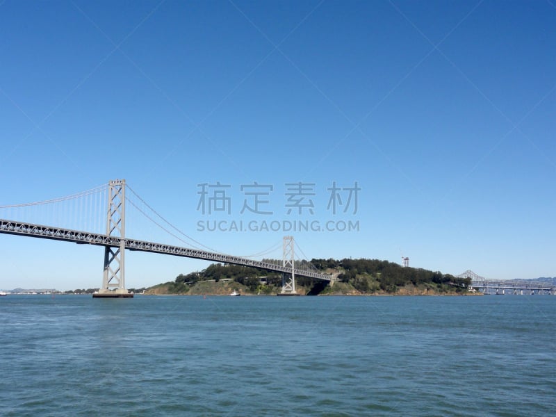 海湾大桥,芳草岛,东湾地区公园,电缆,水,天空,水平画幅,无人,运河,交通