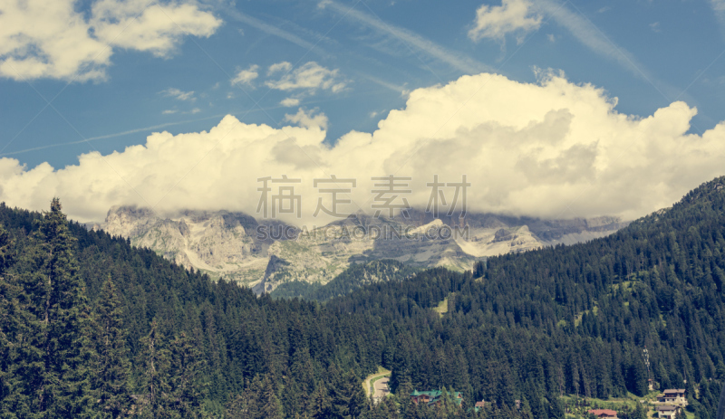 摩德纳迪坎皮格里奥,山景城,在上面,多洛米蒂山脉,天空,水平画幅,无人,古老的,夏天,户外