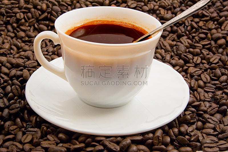 茶碟,咖啡杯,烤咖啡豆,褐色,水平画幅,无人,早晨,饮料,特写,咖啡
