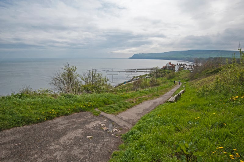 英格兰,多云,海岸线,风景,白昼,罗宾汉湾,惠特比市,海岬,天空,休闲活动