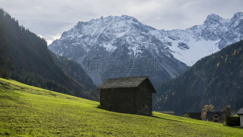 谷仓,阿尔卑斯山脉,小的,灵感,水平画幅,小木屋,雪,旅行者,夏天,户外
