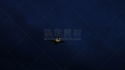 飞机,夜晚,史密斯国际机场,4K分辨率,着陆灯,非美国地点,飞机跑道,水,天空,着陆