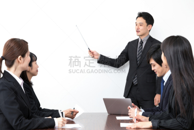 会议,人群,商务,注视镜头,笔记本电脑,少量人群,水平画幅,圆桌会议,套装,商务会议