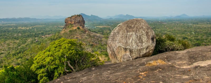 岩石,锡吉里耶,看风景,纪念碑,天空,台阶,地名,水平画幅,古老的,爪子