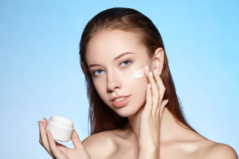 奶油 白色 人的脸部 女孩 广口瓶 美 青少年 水平画幅 美人 化妆用品图片素材下载 稿定素材