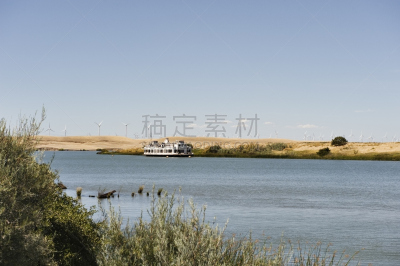 被抛弃的,渡轮,风轮机,沙加缅度河,自然,图像聚焦技术,选择对焦,水,水平画幅,风力