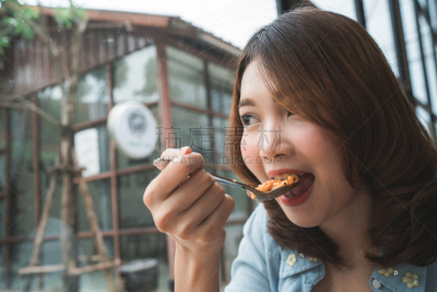 幸福,海产,意大利细面条,食品,女人,餐馆,亚洲,盘子,微笑