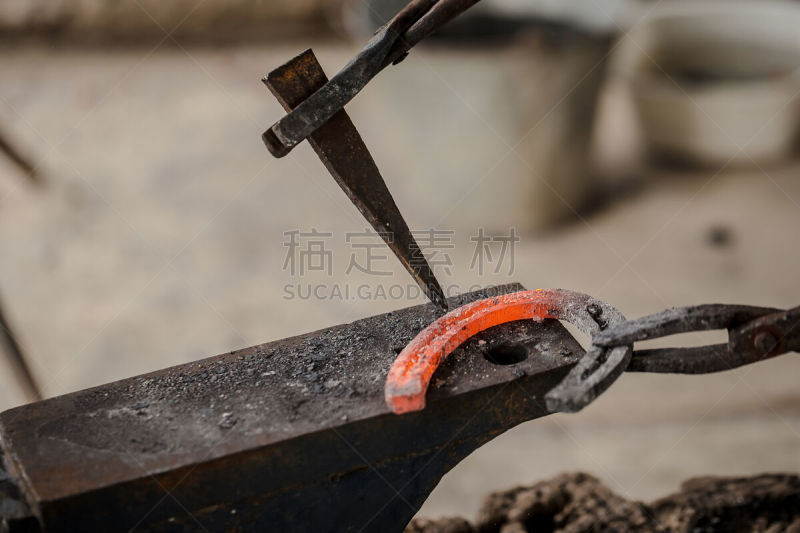 马蹄铁,铁匠,特写,锤子,重的,水平画幅,无人,传统,古老的,金属