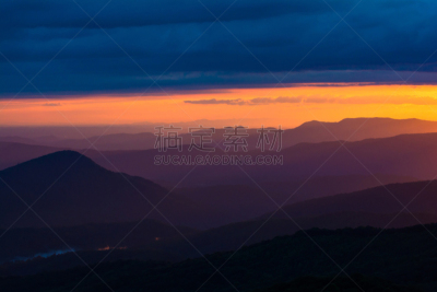 菜园,天空,水平画幅,云,无人,户外,阿巴拉契亚山脉,山,风景,阿巴拉契亚山间栈道