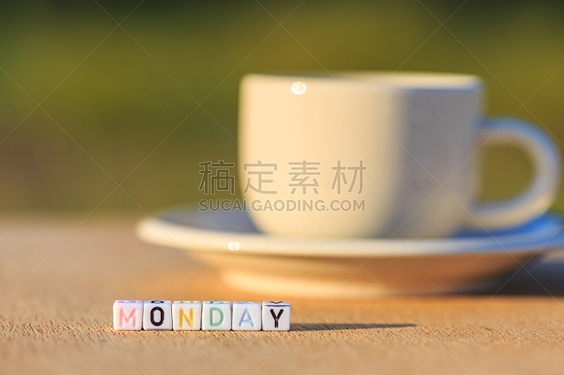 星期一,珠子,咖啡杯,信函,咖啡馆,桌子,水平画幅,无人,早晨,咖啡