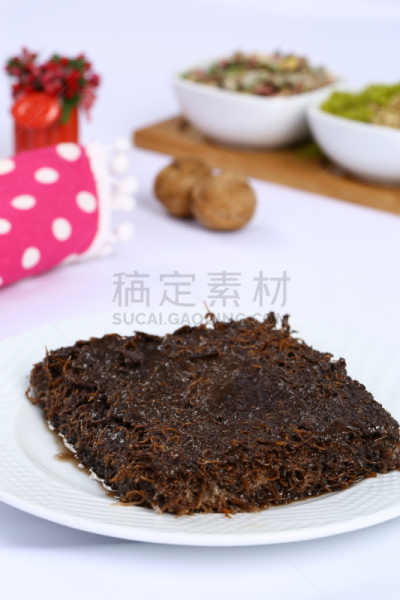 巧克力,碎丝面包,果仁蜜饼,刮刀,垂直画幅,希腊食物,高视角,无人,烘焙糕点,特写