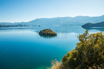 泸沽湖,云南省,中国,自然,宁静,旅游目的地,水平画幅,枝繁叶茂,无人,蓝色