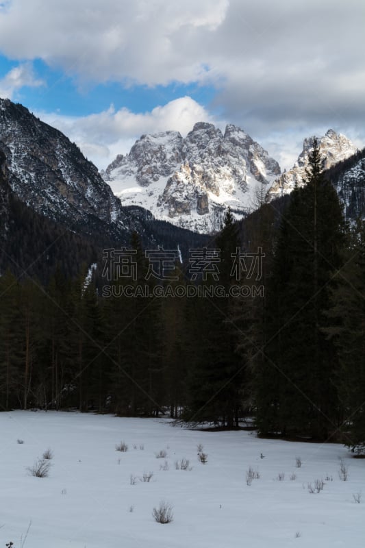 拉瓦尼多三峰,瓦雷多三尖峰,垂直画幅,天空,地形,雪,冰河,无人,原野,户外