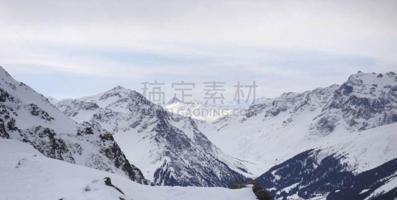 风景,蒙塔丰谷,滑雪痕,天空,度假胜地,休闲活动,水平画幅,山,雪,无人