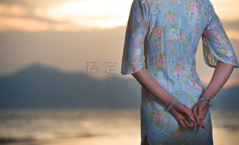 旗袍,海滩,女人,衣服,女主唱,美人鱼,毕业礼服,天空,美,水平画幅