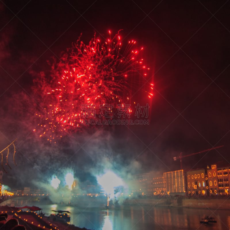 焰火,传统节日,水,天空,新的,比萨,夜晚,灯,光,放焰火