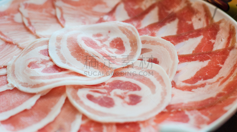 充满的,盘子,餐馆,猪肉,细的,肥胖,滑梯,条纹,餐具,水平画幅