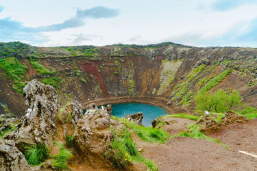 湖,火山口,水,天空,水平画幅,火山地形,巨大的,旅行者,夏天,户外